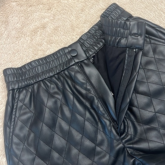 ZARA Faux Leather Quilted Shorts - Picture 9 of 11